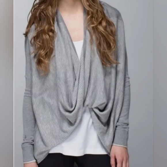 Lululemon Cashmere top - Picture 1 of 2